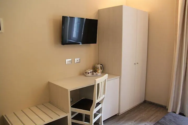 Il Viale B&B Pontedera 3*,